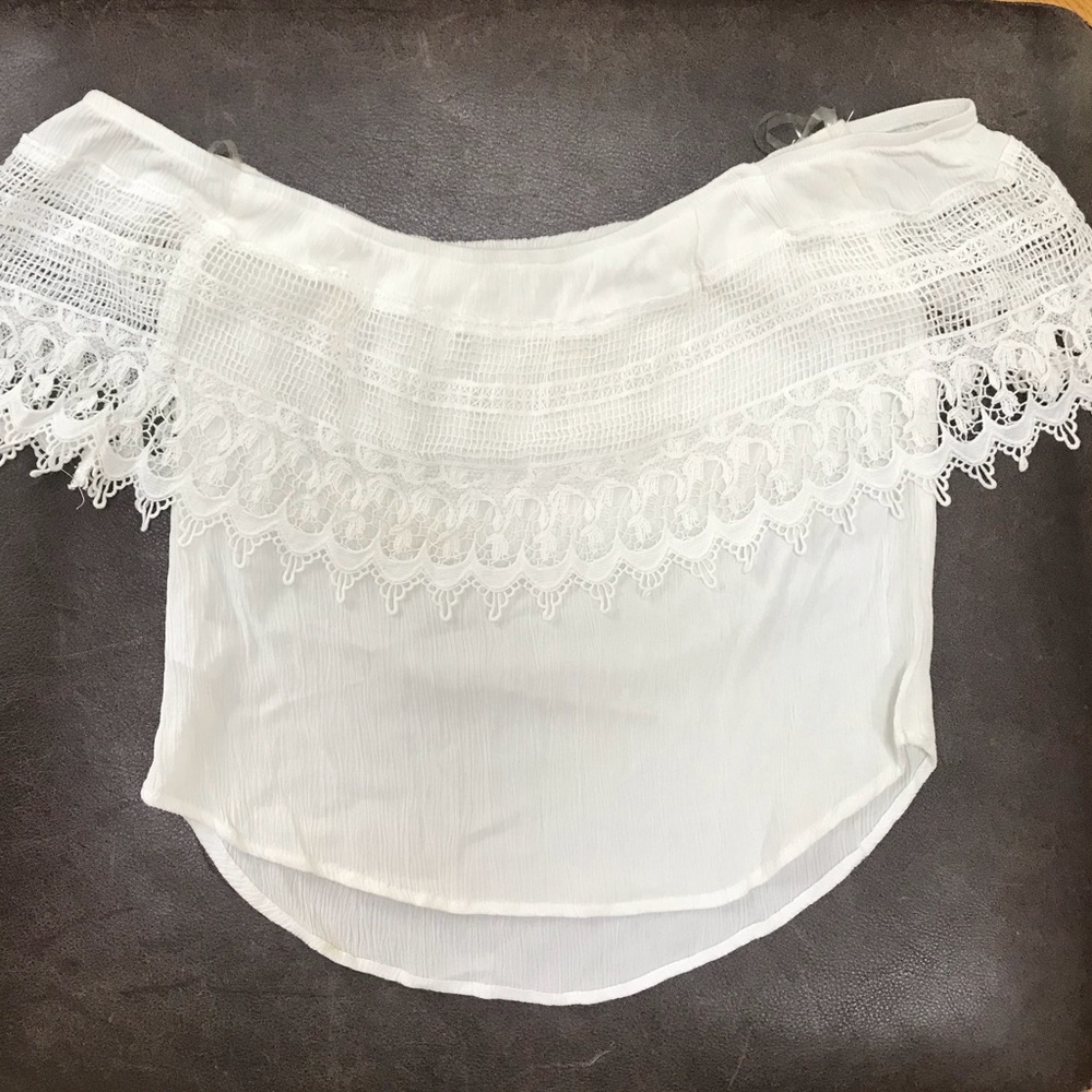 Socialite off the shoulder top